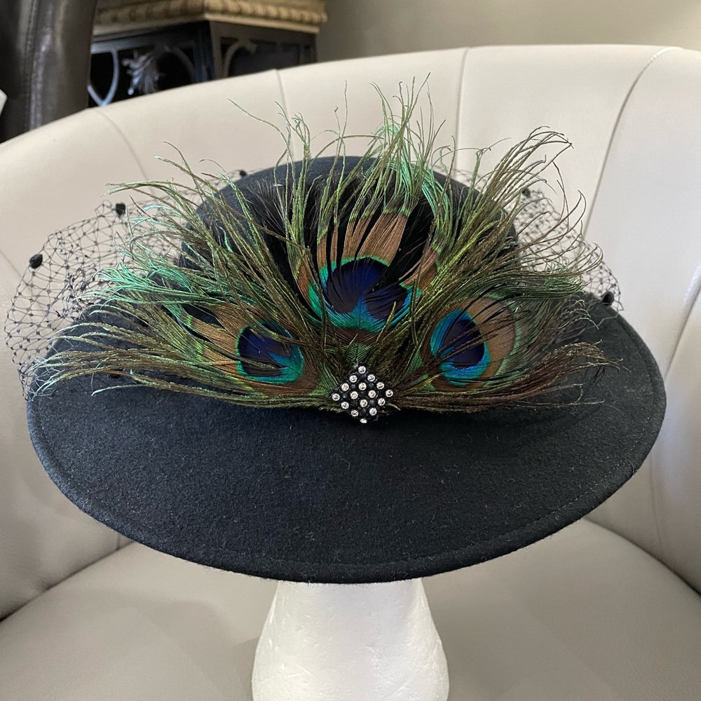 Miss Bierner 100% Wool Hat.